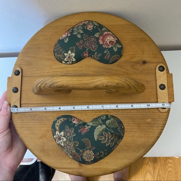 Vintage Wooden Heart Fabric Sewing Basket - Picture 12 of 15